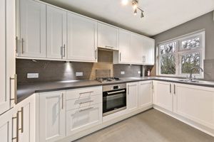 Kitchen- click for photo gallery
